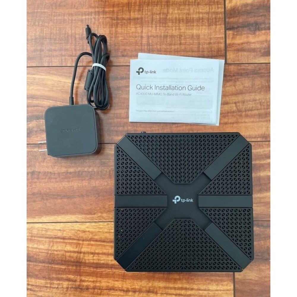 Great condition ** TP-LINK AC4000 Wireless Router, Black